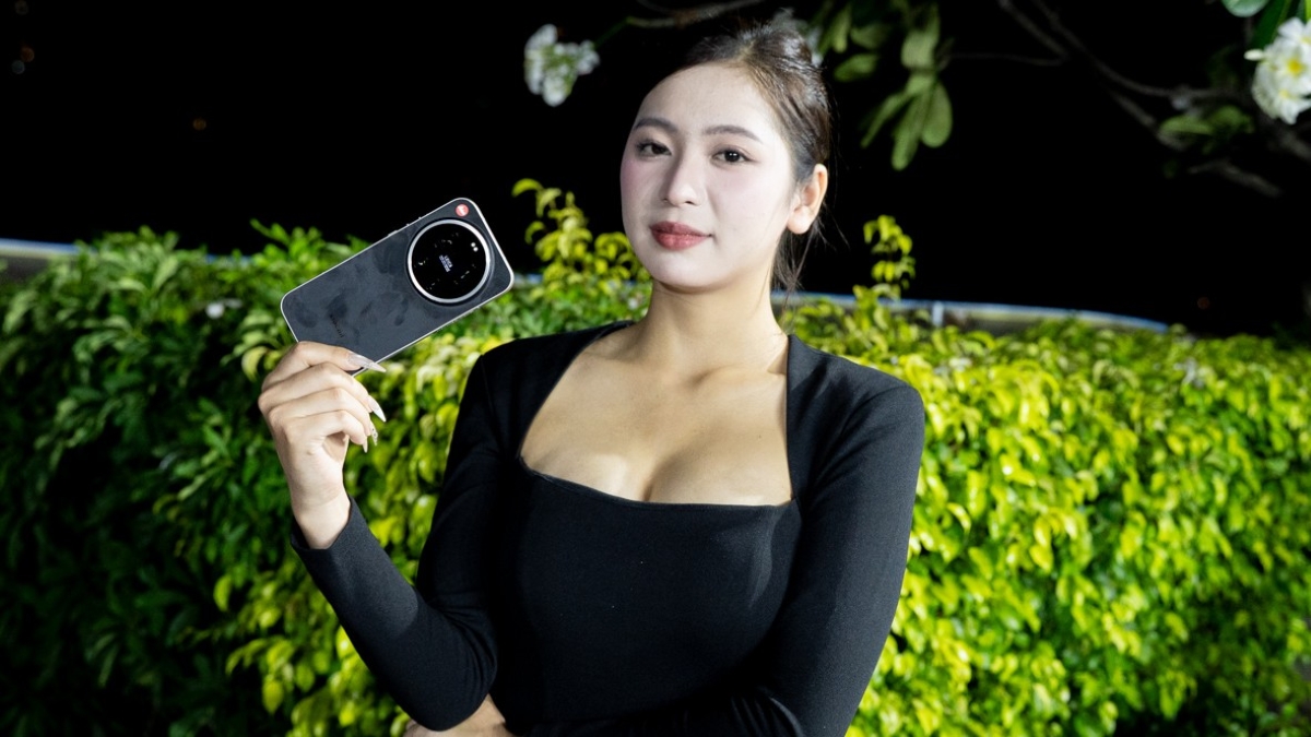 Trên tay LEICA LEITZPHONE by Xiaomi: Camera ring vật lý, chip 8 Elite Gen 5, giá ngang 1 chiếc xe AB!